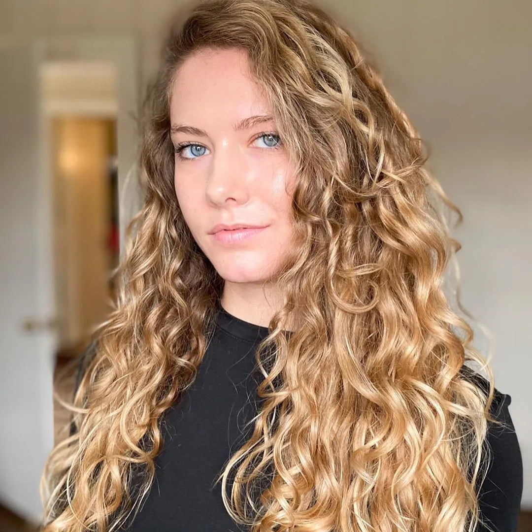 Amelia D